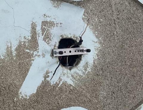 Marlon Lin - 燈具固定用扣件安裝