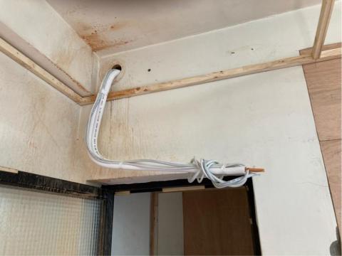 鋐源冷氣工程行 - 南區徐先生 購買4台禾聯5.6一級變頻冷專             簡單的裝潢 先來拉銅管打架子 鋐源冷氣工程行 - 南區徐先生 購買4台禾聯5.6一級變頻冷專             簡單的裝潢 先來拉銅管打架子