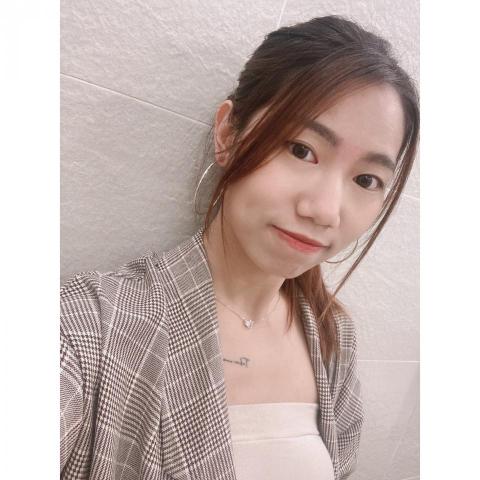 提供225服務的專家闕詩璇