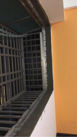 玖佰益時尚油漆外牆防水PU工程 - 套房刷新完後,窗戶修改换新,泥作施工中 玖佰益時尚油漆外牆防水PU工程 - 套房刷新完後,窗戶修改换新,泥作施工中