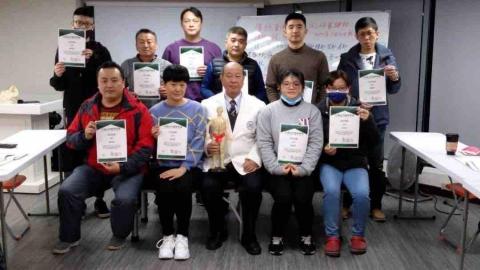 到府服務按摩師 - ！