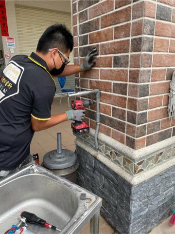 日光水電行 88584155 -  水龍頭配管