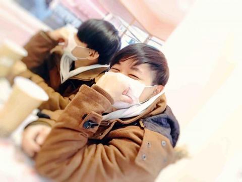 提供兼差副業服務的專家張育銓