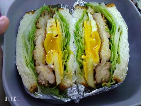 Jennie - 手作三明治：）