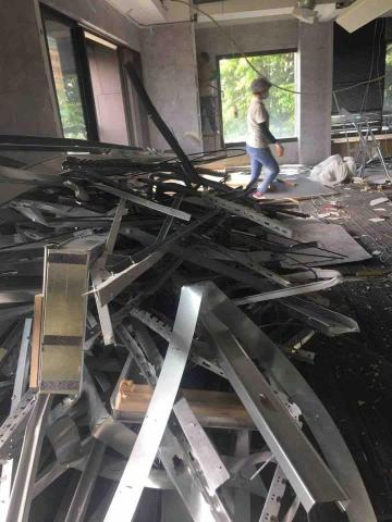 伍陵工程 - 羅斯福路三段全式
拆除