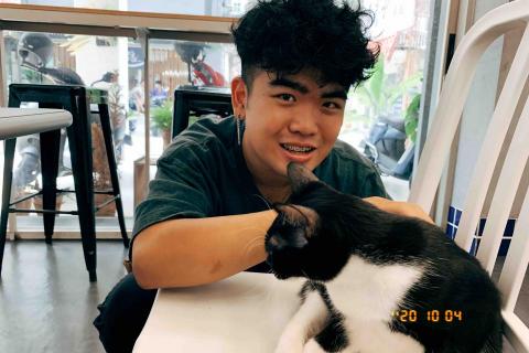 提供配音服務的專家鄭凱瀚