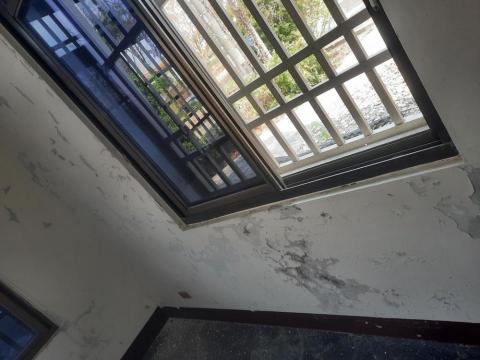 漆漆工程 - 壁癌處理