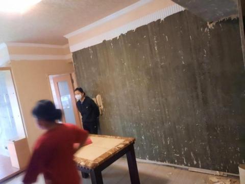 漆漆工程 - 壁紙拆除粉刷