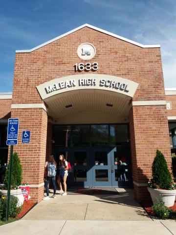 桂沁芸 - 美國高中