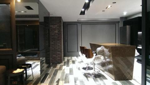 荷苑空間設設計有限公司 - 2020
中壢小豪宅黃公館