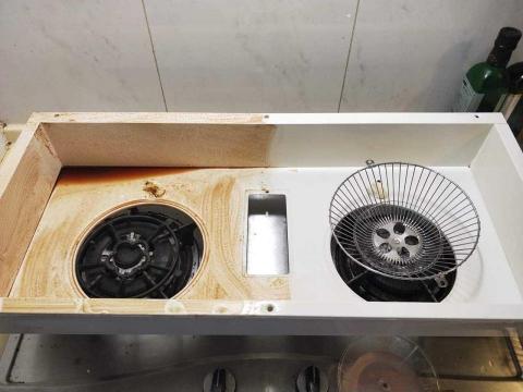 水立方居家清潔 洗冷氣 洗洗衣機 水塔 水管 抽油煙機 - 抽油煙機清洗