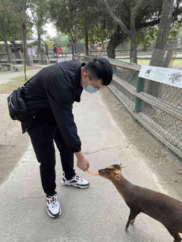 提供cad服務的專家許官平