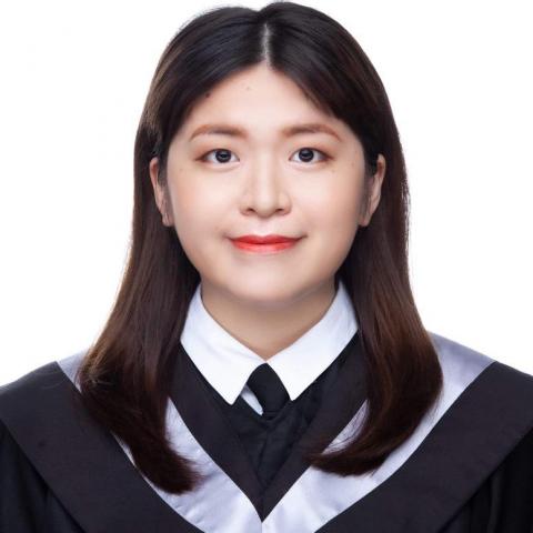 提供高中歷史服務的專家Agnes Liao