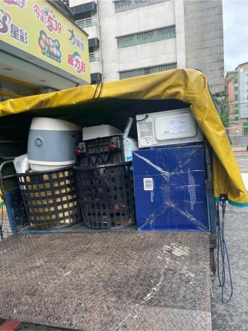 日日春搬家 - 家庭搬家.....