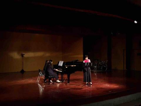 游婷宇 - 高中畢音