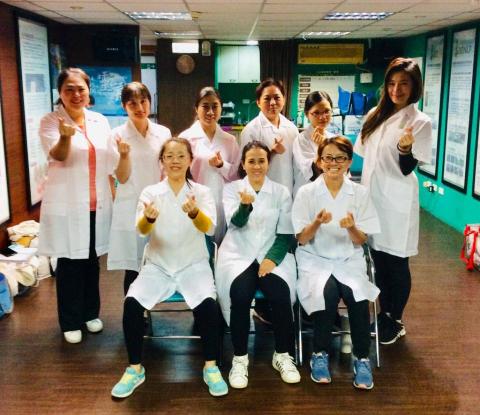 碧森妮芳香療癒諮詢顧問 - 芳療師們