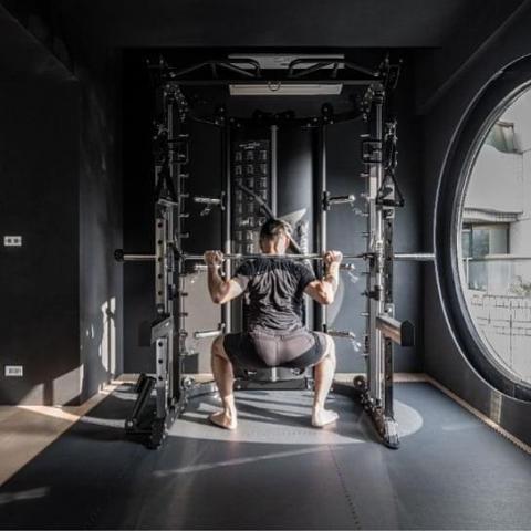 YuHan Wang - 綜合重訓機台