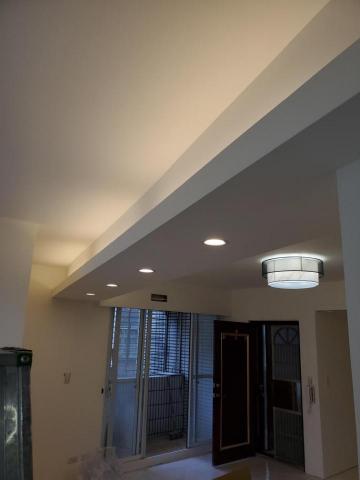 王振昌 - 代客安裝間接照明＋9.5公分一體式崁燈＋吸頂美術燈