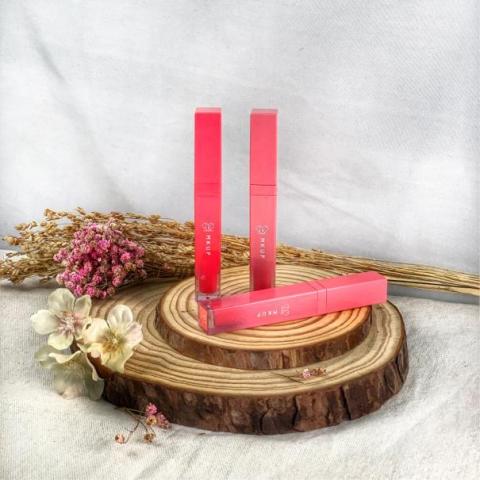 曾妍綾 - 美妝 曾妍綾 - 美妝