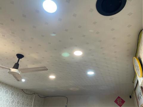 富築室內設計 地板/壁紙/窗簾 - 