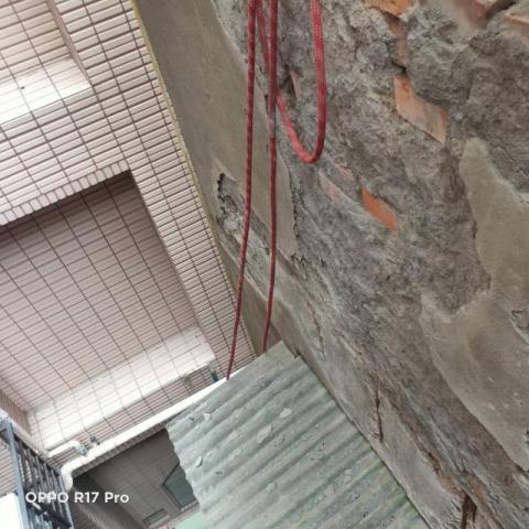 潔麗雅統包拆除 - 拆除牆壁