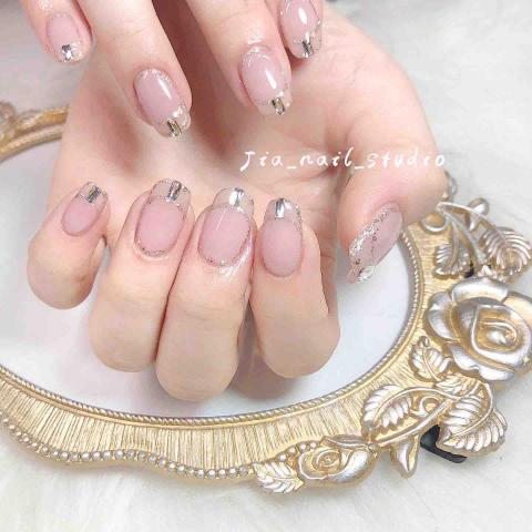 Jia Nail 中和美甲工作室 - 簡約又有點小華麗??
&mdash;&mdash;&mdash;&mdash;&mdash;&mdash;&mdash;&mdash;&mdash;&mdash;&mdash;
 ▦ ▦
 歡迎小盒子預約
 ▦ ▦

♡ ♡ 
住宅工作室有貓（只會偶爾路過、不一定出現）
不開放攜伴 請見諒
♡ ♡ 

☻ ☻ 
工作室全使用日本#presto  底膠與色膠
部分色膠也使用台.日.韓大廠凝膠
品質安全放心不使用來路不明的膠
凝膠安全無毒配有空氣清淨機
無味無臭安心做美甲
☻ ☻ 
#中和美甲#永和美甲#學生美甲#新北美甲#台北凝膠美甲 #百元美甲#平價美甲#凝膠#千元有找美甲#美甲工作室#景安美甲#南勢角美甲#新竹美甲#南大路#咬甲矯正