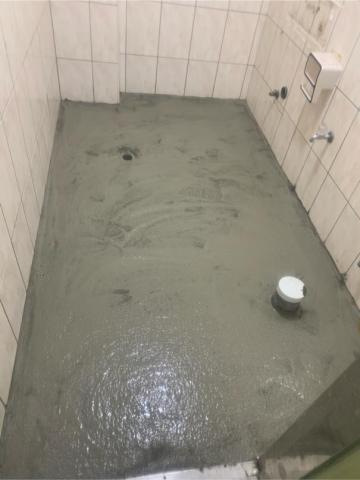 義達土木室內裝修。中部 - 重鋪磁磚前打底防水層 義達土木室內裝修。中部 - 重鋪磁磚前打底防水層