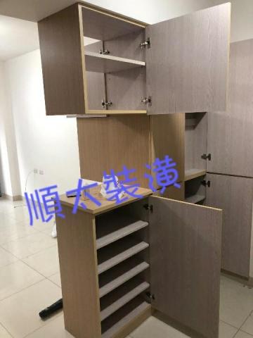 順太裝潢 - 兩面用櫃子