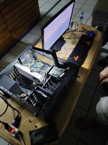 Ken Studio x 肯速資訊有限公司 - 電腦到府維修