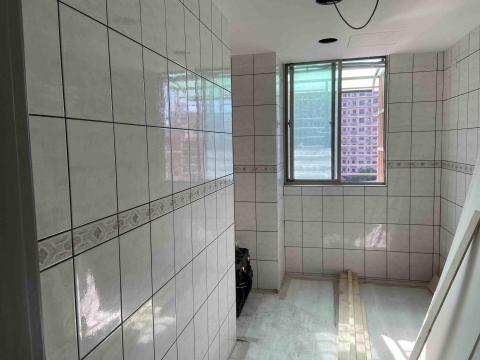 貼膜大師建築軟膜企業社 - 廚房牆面貼膜前