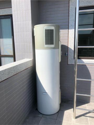 元欣水電工程行 - 熱水泵安裝