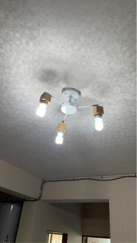 郭慈賢 - 燈具安裝