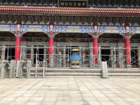 元橙鷹架工程 - 