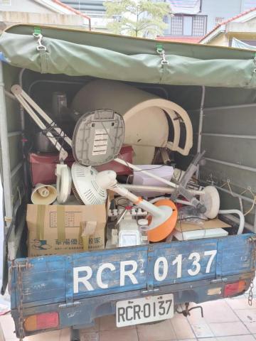 艸居愛媛 - 協助搬遷或清運一般垃圾與大件回收物品