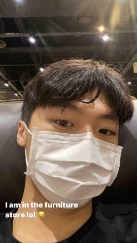 陳宏翔 - 家具行
