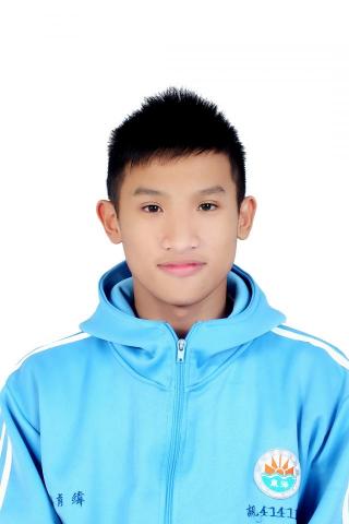 提供ptt爬蟲服務的專家林育緯