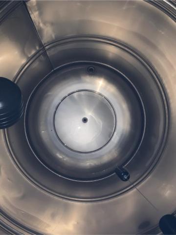 羅羽駿 - 居家用水塔清洗後