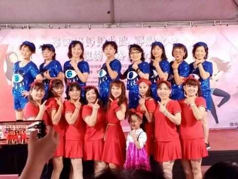 宜蘭國際標準舞教練 - 