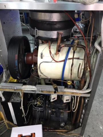 新宸專業設備維修 - 冰淇淋機維修