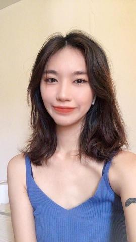 李映彤
