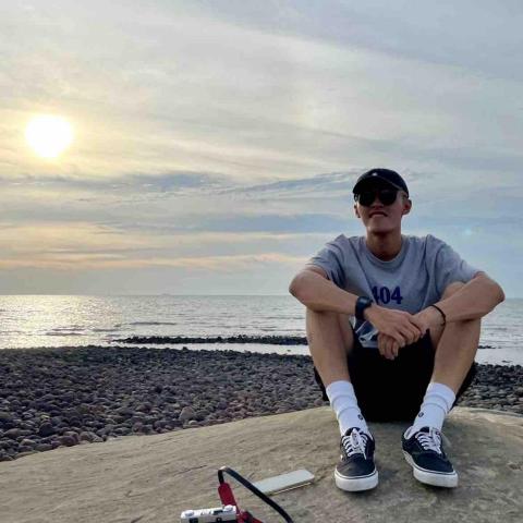 提供奧數教程服務的專家趙庭緯