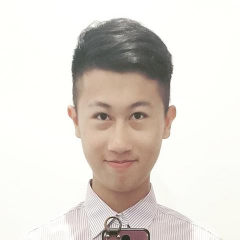 提供百元剪髮服務的專家曾俊維