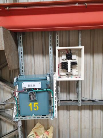 建傑水電 - 變壓器開關箱固定加配線