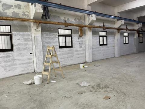 長聖油漆 -  長聖油漆 -