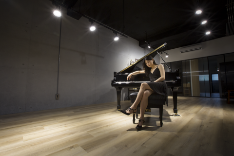 Joanne周靖淳/紐約曼哈頓音樂學院鋼琴演奏學士、碩士 - 