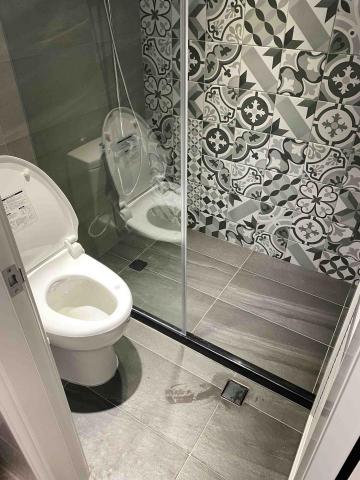 鴻駿宅修工程有限公司 - 美美廁所