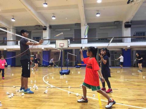 YU羽球俱樂部  - 