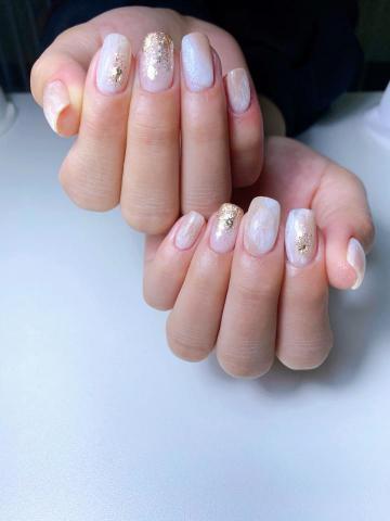 女指美甲工作室 - 