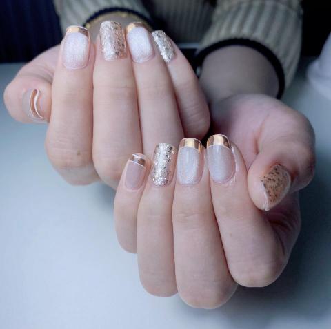 女指美甲工作室 - 