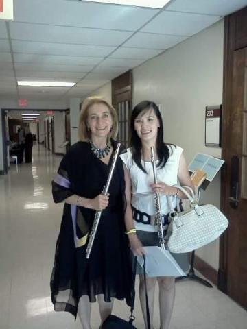 Twinkle Music 閃亮音樂工作室 - 和美國長笛大師Carol Wincenc 合照